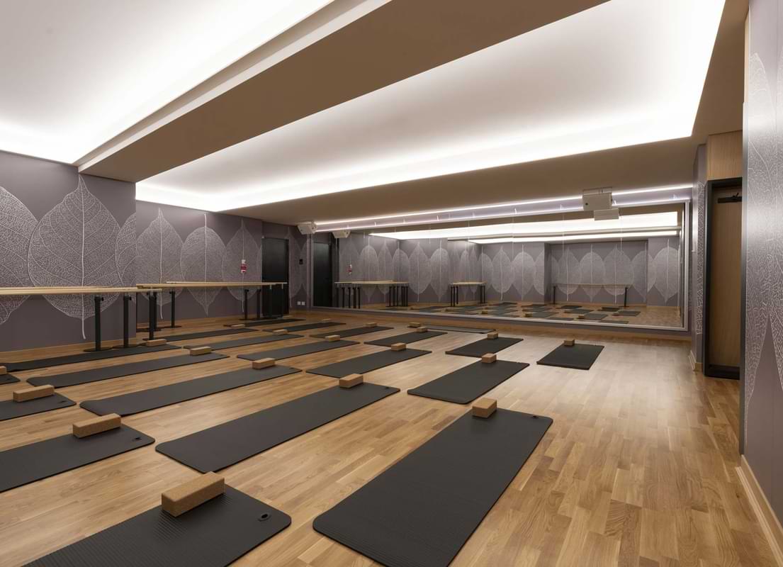Studio Yoga