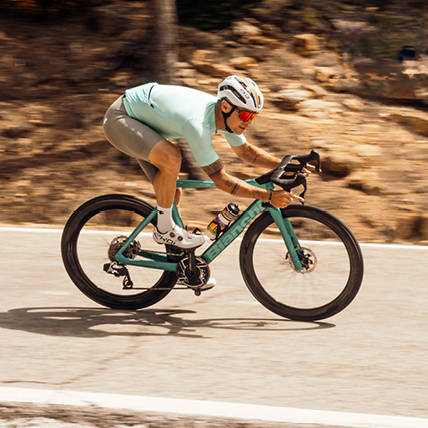 VIVI IL BRIVIDO DELLA VELOCITÀ CON BIANCHI